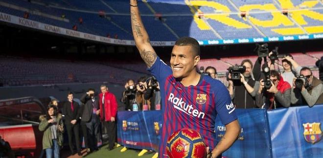 世体：巴萨冬窗想买顶级球员，内部频繁提引进穆里略失败案例